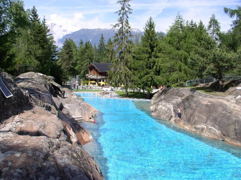 Vila Lieu Secret Dans Les Alpes Suisses Le Tretien Exteriér fotografie