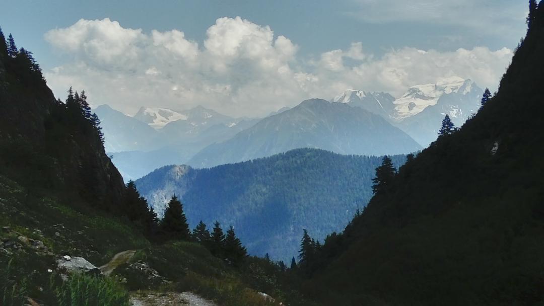 Vila Lieu Secret Dans Les Alpes Suisses Le Tretien Exteriér fotografie